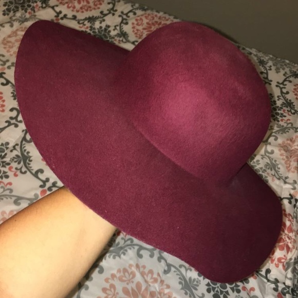 Forever 21 Other - Forever 21 winter hat